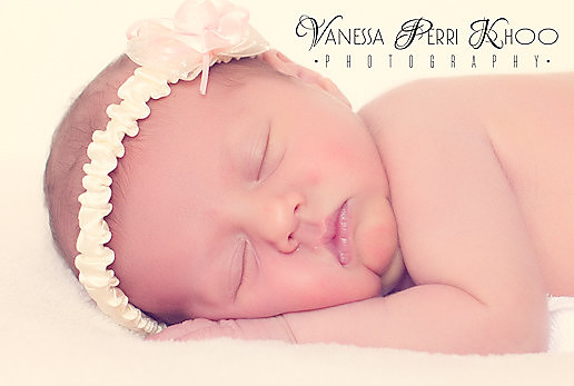 Newborn Photographer Devon